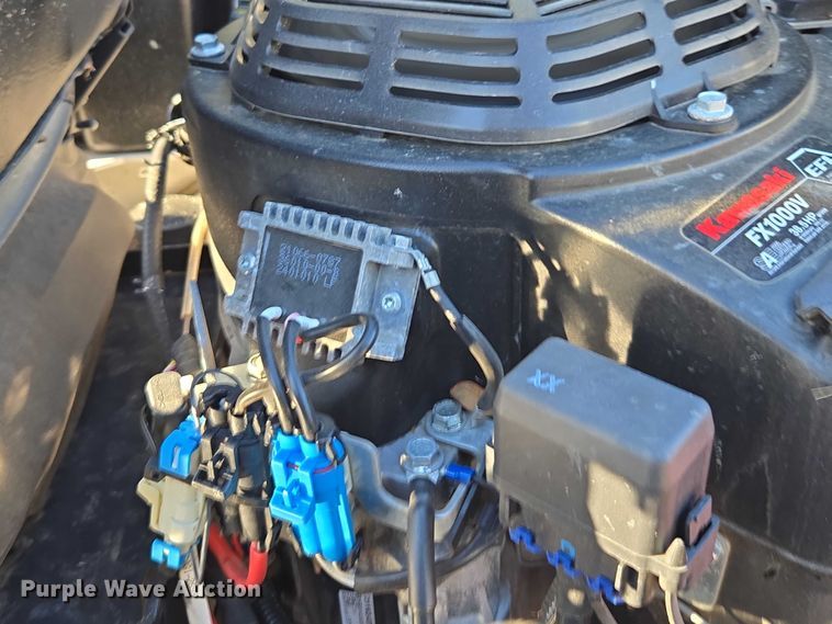 image for item EA5463 2004 Bobcat ZT7000 ZTR lawn mower