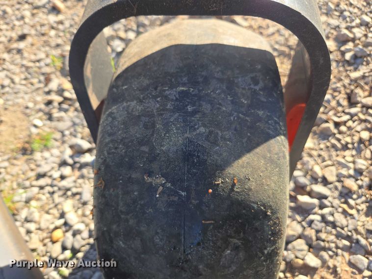 image for item EA5463 2004 Bobcat ZT7000 ZTR lawn mower