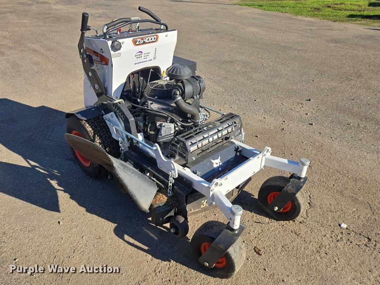 image for item EA5464 2004 Bobcat ZS4000 ZTR lawn mower