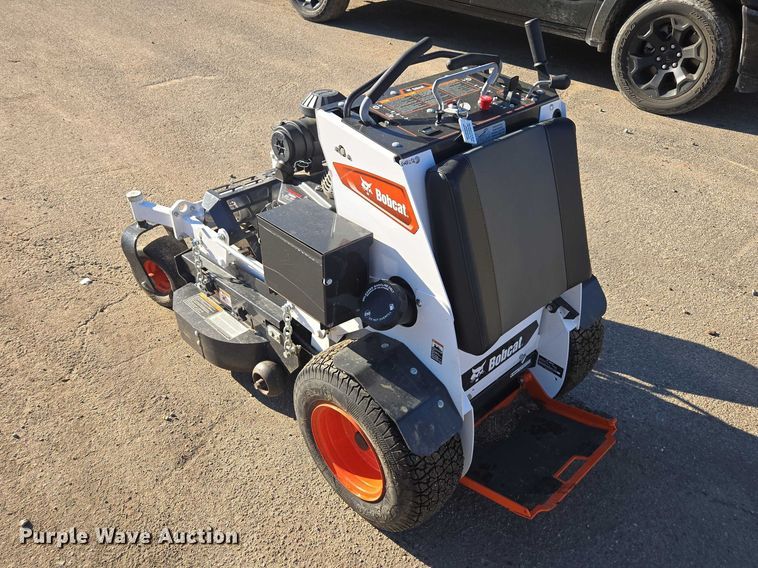 image for item EA5464 2004 Bobcat ZS4000 ZTR lawn mower