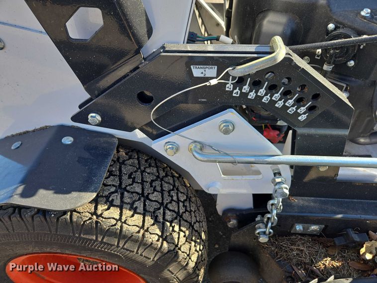 image for item EA5464 2004 Bobcat ZS4000 ZTR lawn mower