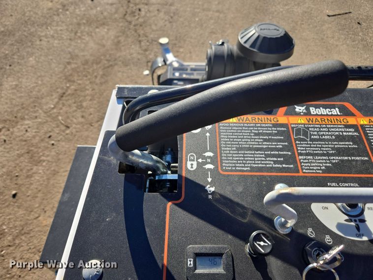 image for item EA5464 2004 Bobcat ZS4000 ZTR lawn mower