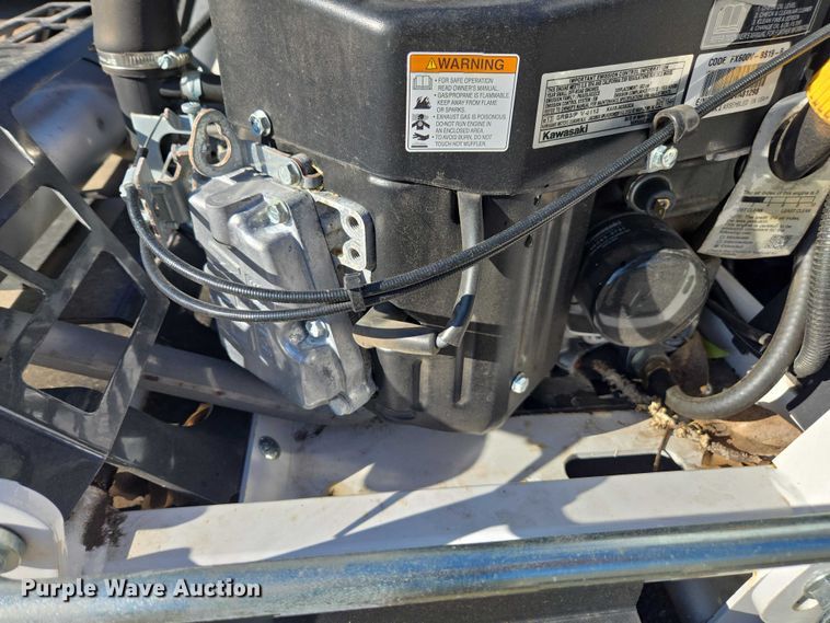 image for item EA5464 2004 Bobcat ZS4000 ZTR lawn mower