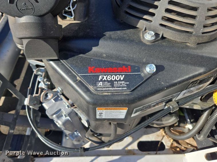 image for item EA5464 2004 Bobcat ZS4000 ZTR lawn mower