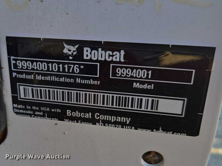 image for item EA5464 2004 Bobcat ZS4000 ZTR lawn mower