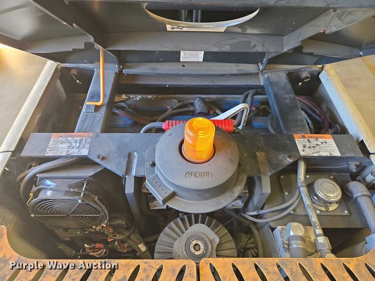 image for item EA5466 2016 Crown SP3520-30 order picker