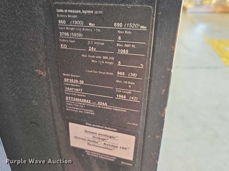 image for item EA5467 2016 Crown SP3520-30 order picker