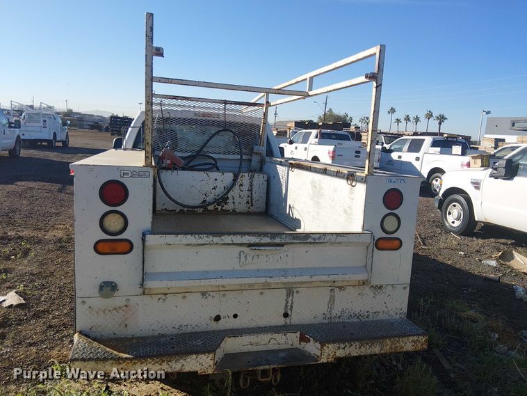 image for item EC1292 2015 Ford F250 Super Duty XL utility bed pickup truck