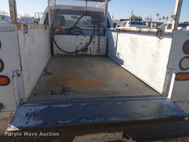 image for item EC1292 2015 Ford F250 Super Duty XL utility bed pickup truck