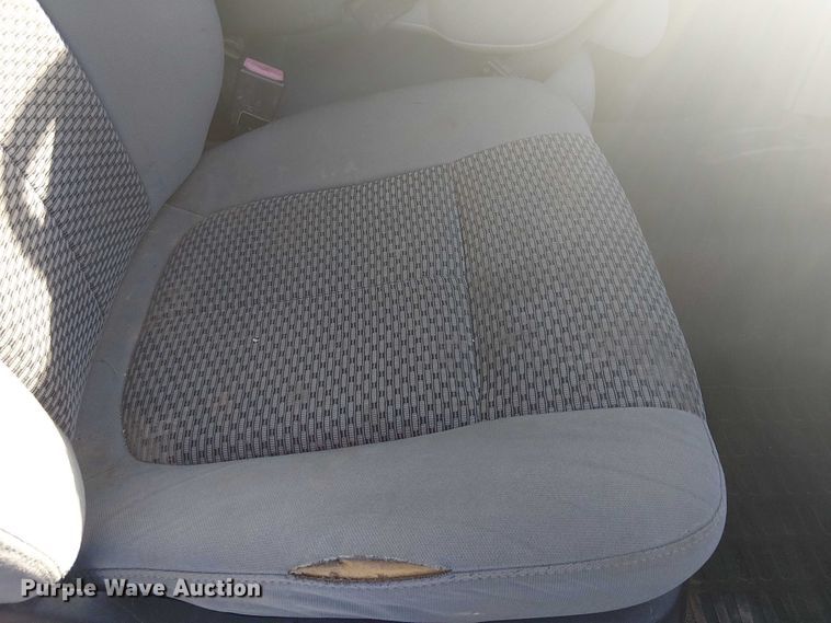 image for item EC1292 2015 Ford F250 Super Duty XL utility bed pickup truck