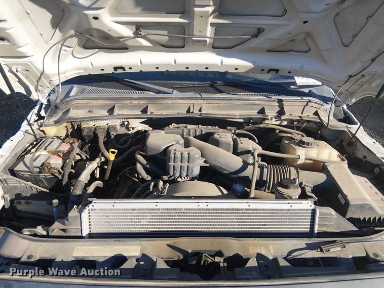 image for item EC1292 2015 Ford F250 Super Duty XL utility bed pickup truck