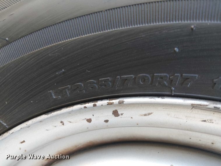 image for item EC1292 2015 Ford F250 Super Duty XL utility bed pickup truck