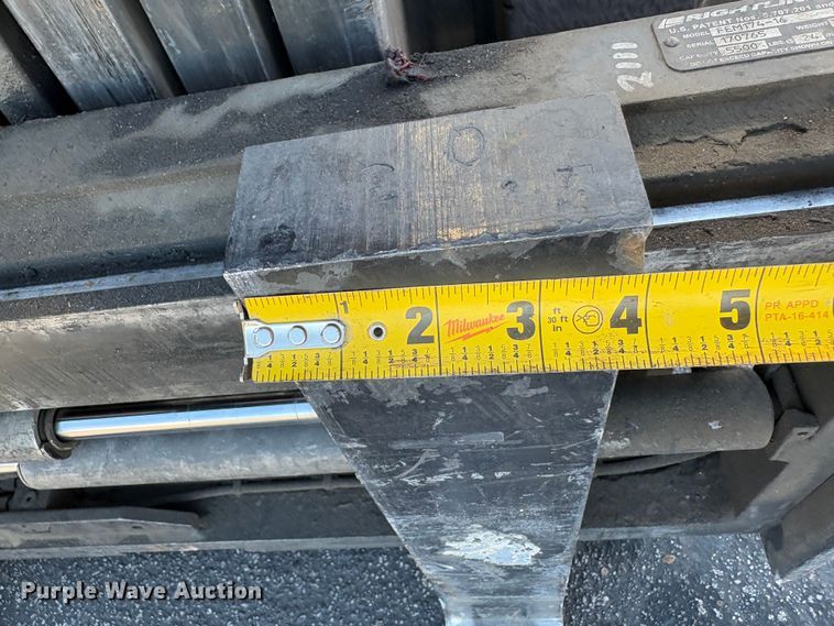 image for item EC8271 2017 UniCarriers PF50 forklift