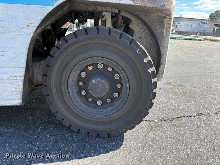 image for item EC8271 2017 UniCarriers PF50 forklift