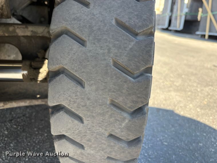 image for item EC8271 2017 UniCarriers PF50 forklift