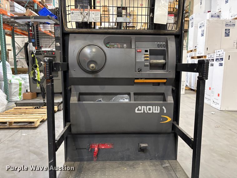 image for item EC8273 2016 Crown SP3520-30 order picker