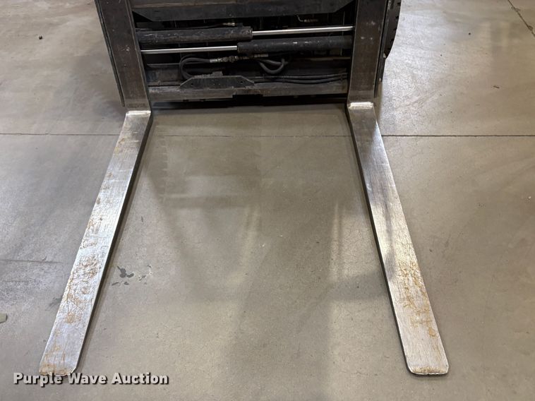 image for item EC8275 2016 UniCarriers PF50 forklift