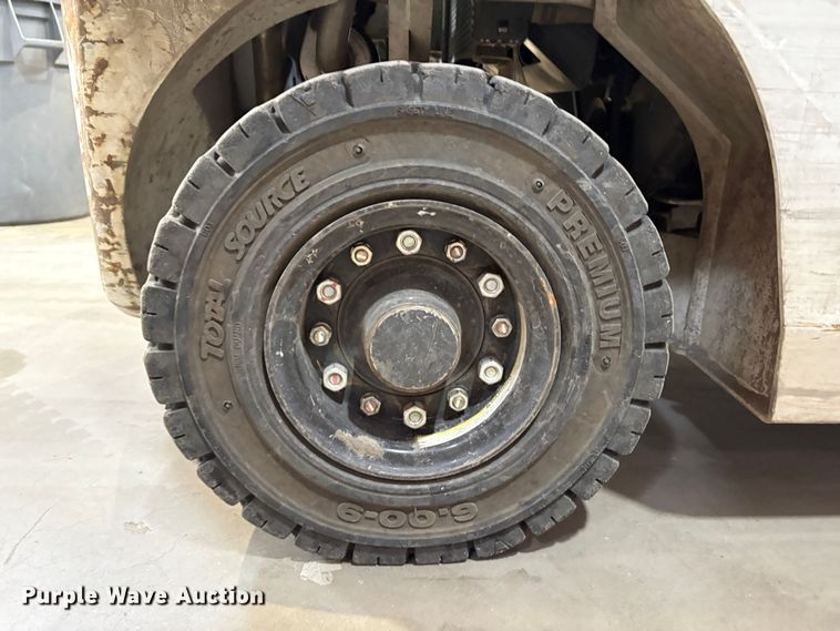 image for item EC8275 2016 UniCarriers PF50 forklift