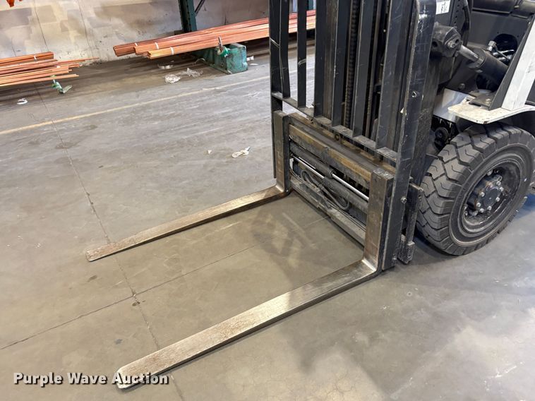 image for item EC8276 2016 UniCarriers PF50 forklift