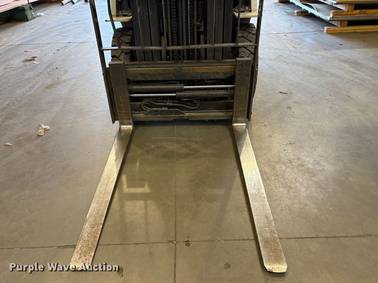 image for item EC8276 2016 UniCarriers PF50 forklift