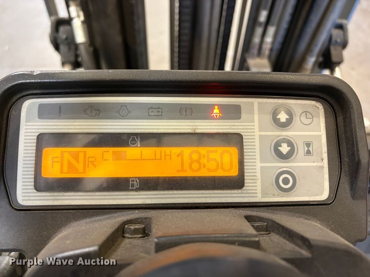 image for item EC8276 2016 UniCarriers PF50 forklift