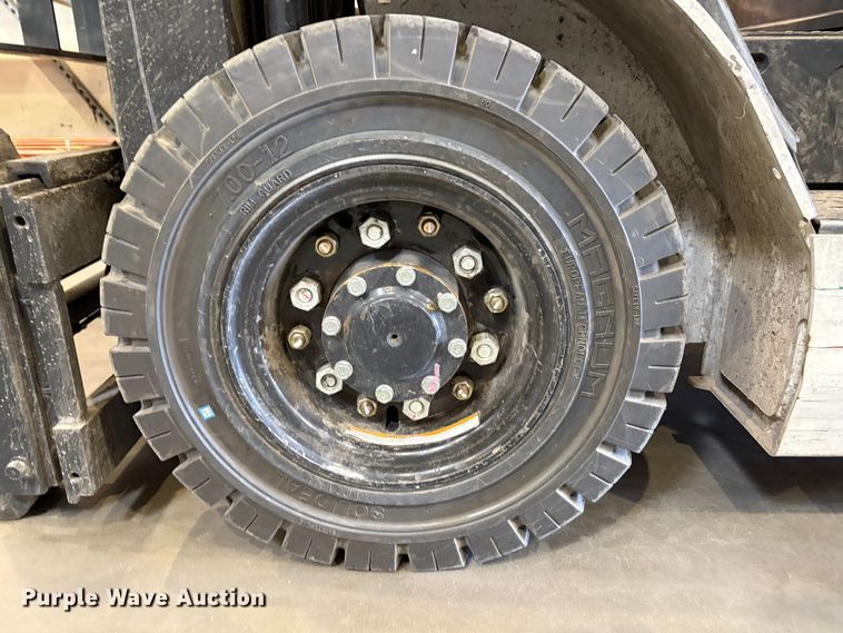 image for item EC8276 2016 UniCarriers PF50 forklift