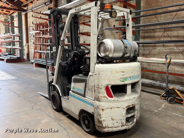 image for item EC8284 2017 UniCarriers CFS40 forklift
