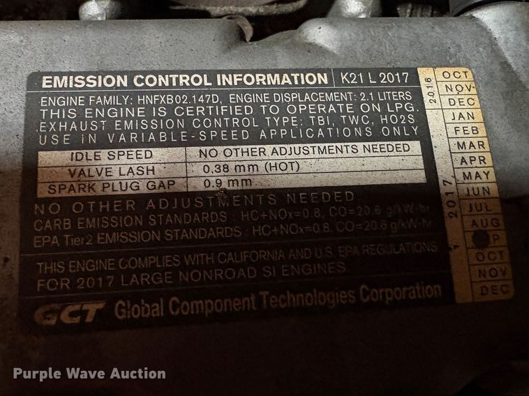 image for item EC8284 2017 UniCarriers CFS40 forklift