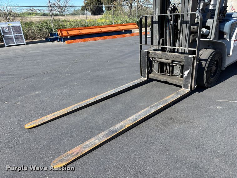 image for item EC8285 2011 Nissan PFD90Y forklift