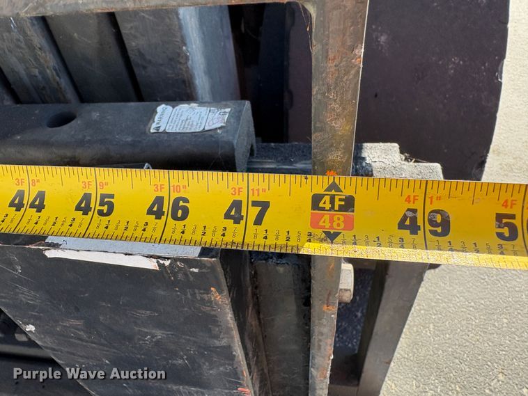 image for item EC8285 2011 Nissan PFD90Y forklift