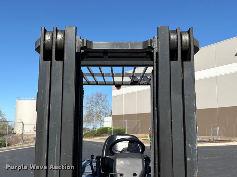 image for item EC8285 2011 Nissan PFD90Y forklift