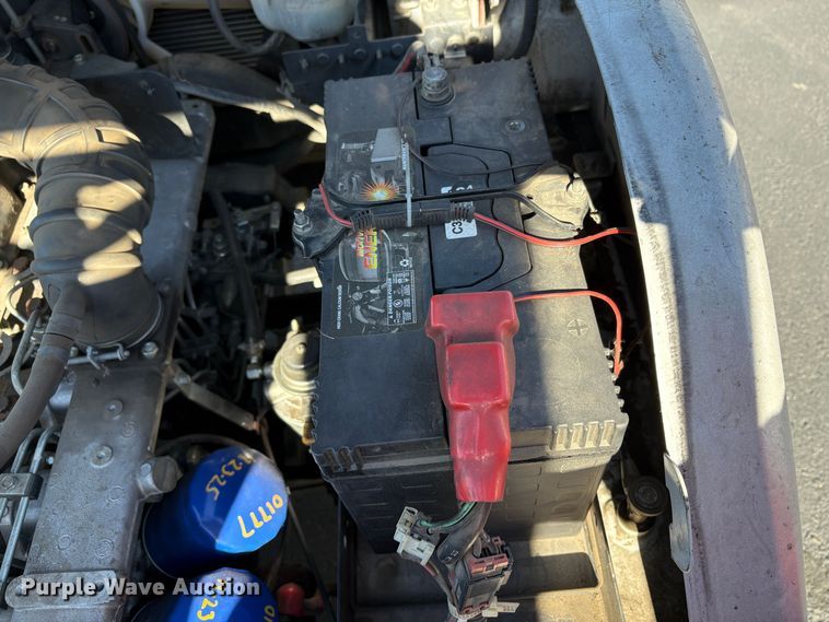 image for item EC8285 2011 Nissan PFD90Y forklift