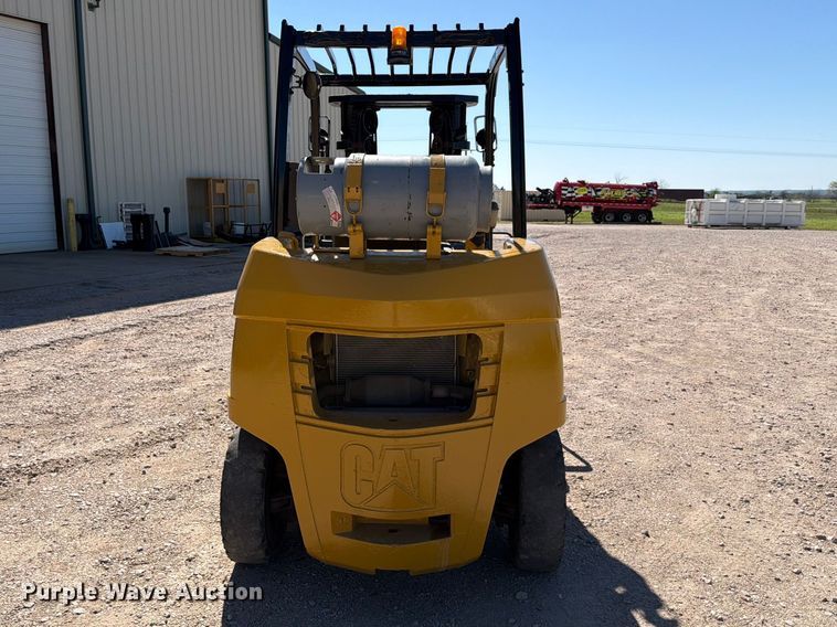 image for item ED5171 Caterpillar P8000 forklift