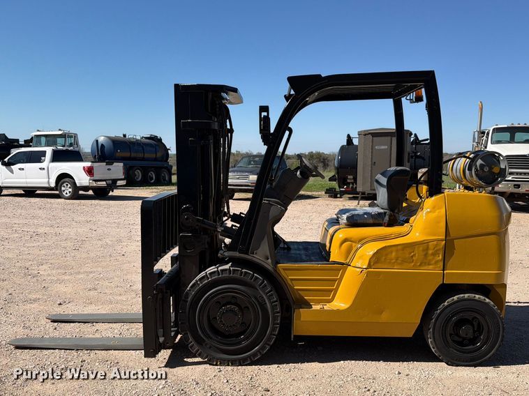 image for item ED5171 Caterpillar P8000 forklift