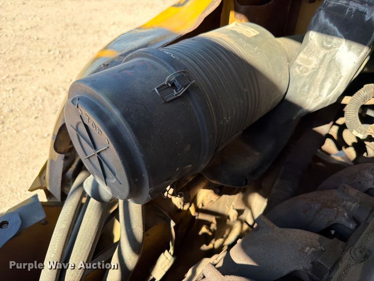 image for item ED5171 Caterpillar P8000 forklift