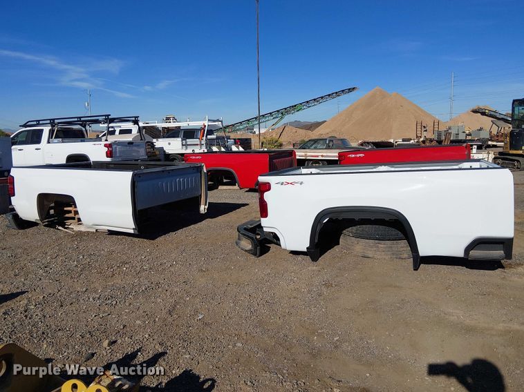image for item EE5194 (2) pickup truck beds
