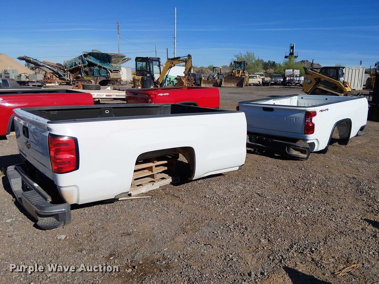 image for item EE5194 (2) pickup truck beds