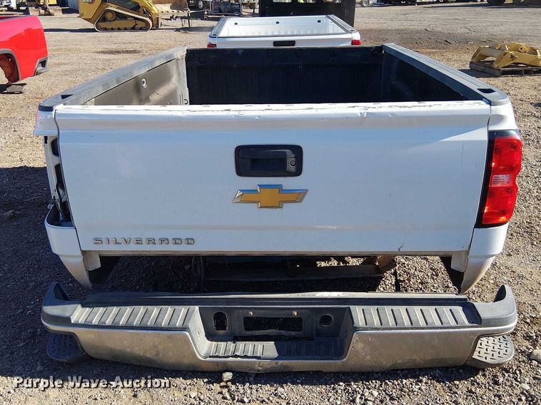 image for item EE5194 (2) pickup truck beds
