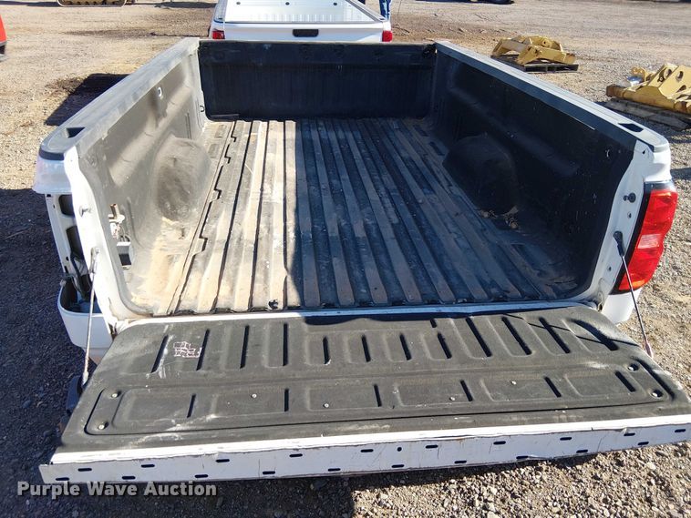 image for item EE5194 (2) pickup truck beds