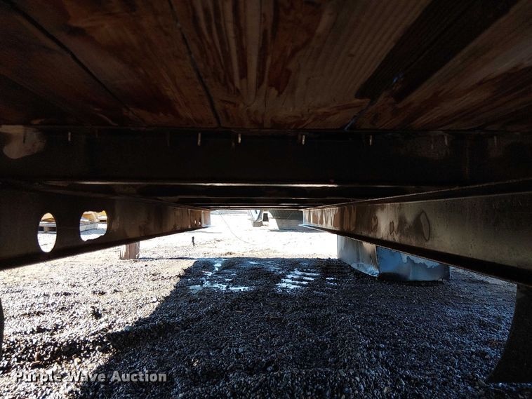 image for item EE5200 Flatbed