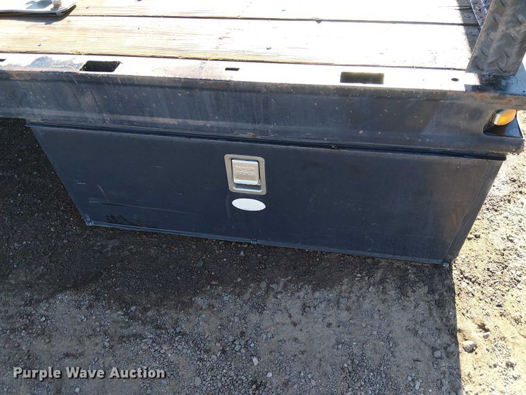 image for item EE5200 Flatbed