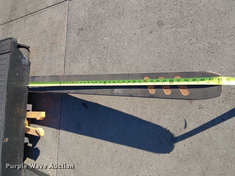 image for item EE5226 2018 Crown SP3520-30 order picker