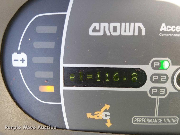 image for item EE5226 2018 Crown SP3520-30 order picker