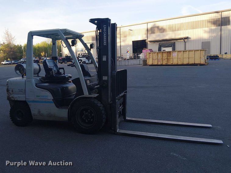 image for item EE7980 2016 UniCarriers PF70 forklift