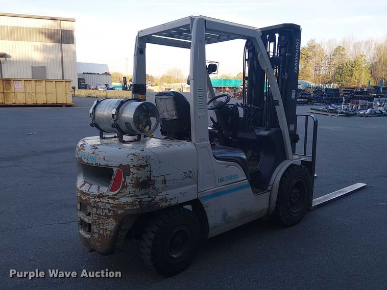 image for item EE7980 2016 UniCarriers PF70 forklift