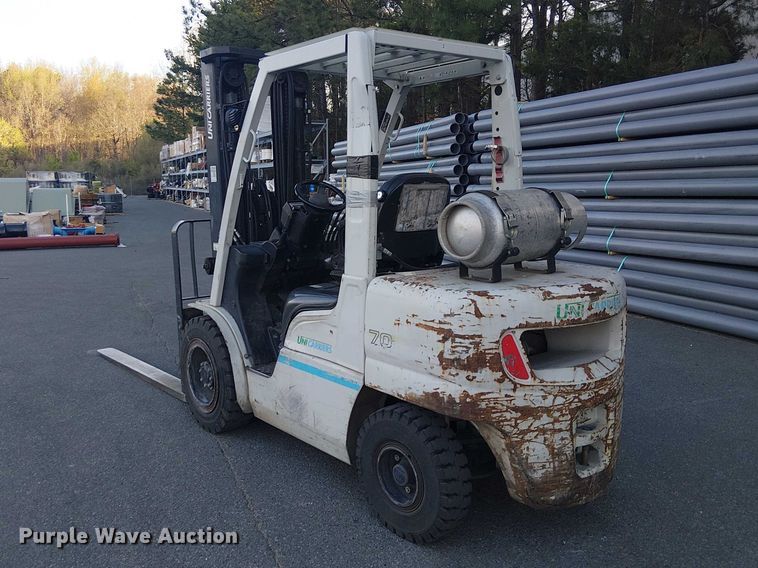 image for item EE7980 2016 UniCarriers PF70 forklift