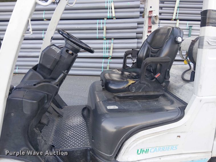 image for item EE7980 2016 UniCarriers PF70 forklift