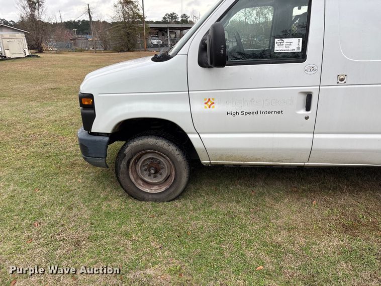 image for item EF1008 2014 Ford E150 van