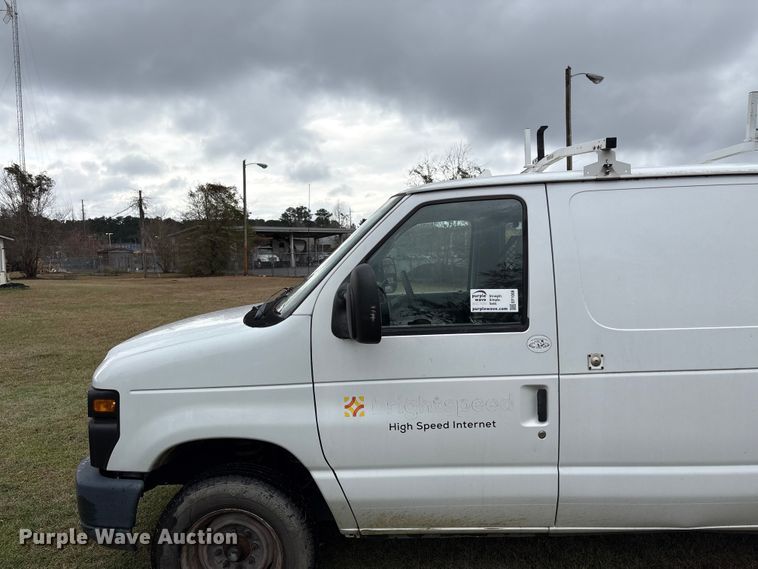 image for item EF1008 2014 Ford E150 van