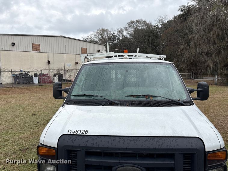 image for item EF1008 2014 Ford E150 van